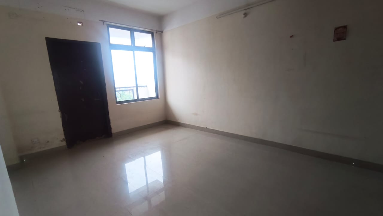 Unfurnished 3bhk in VIP Road, Bormotoria, Guwahati, Assam, India for Rent